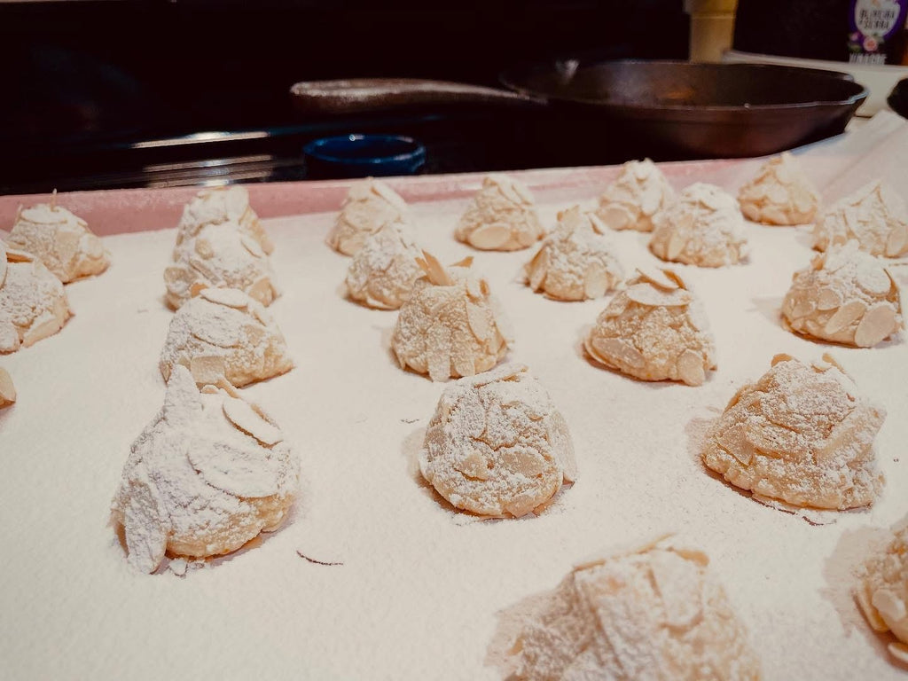 Amaretti Cookies